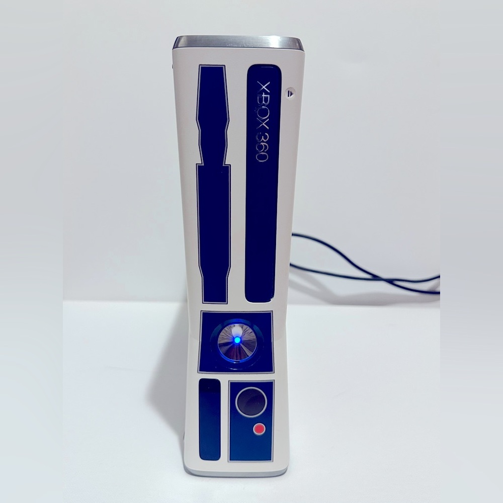 BUNDLE!! Xbox 360 Star Wars Edition